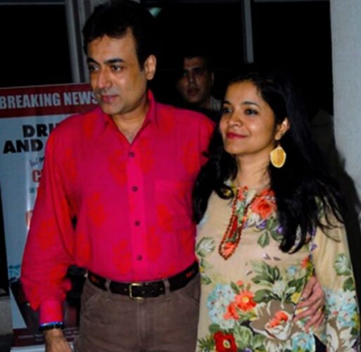 nitish-bhardwaj-with-wife